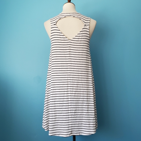 American Eagle Striped Open Back Swing Dress - Picture 8 of 12